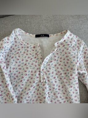 Brandy Melville Cream Floral Long Sleeve Henley